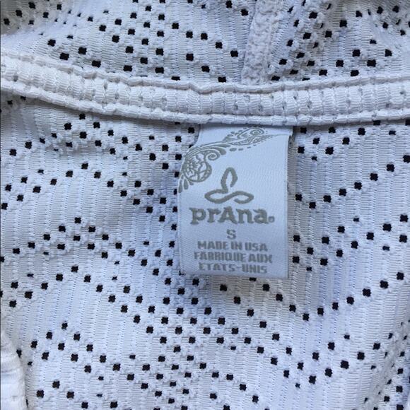 Prana swim top put over your swim suit!!! - Picture 4 of 5